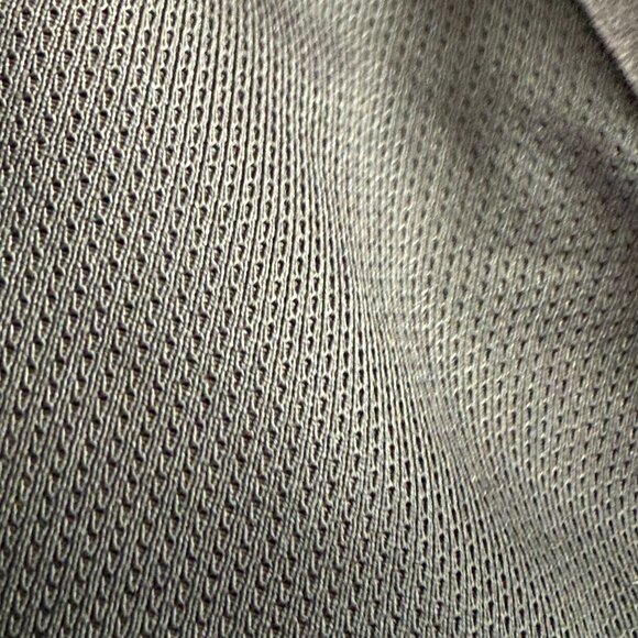 Under Armour Womens Protegée Heat Gear Sports Bra Black Front Zip Size 38C - Picture 10 of 10